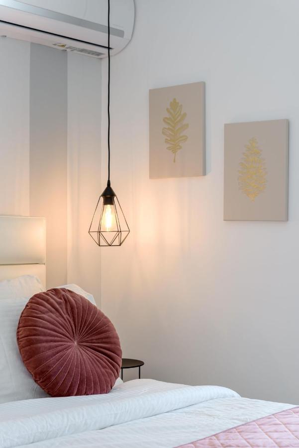 Pool Voula Apartment Close To Kavouri Beach By Cielo Homes Athens Ngoại thất bức ảnh
